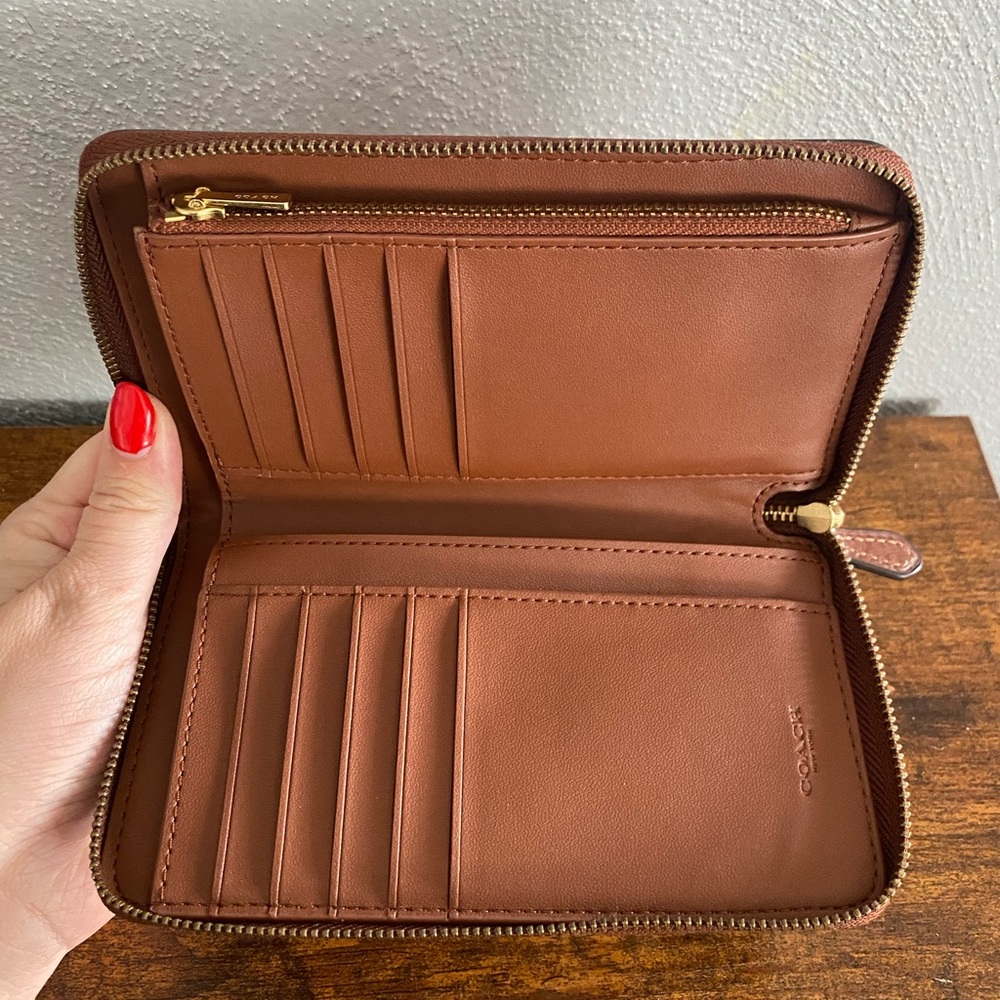 Coach Brown Calf Leather Zip Around Medium Wallet CH806 - Picture 8 of 11